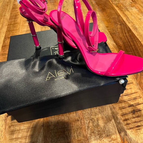 Alevi sandals in patent goat - Picture 2 of 4